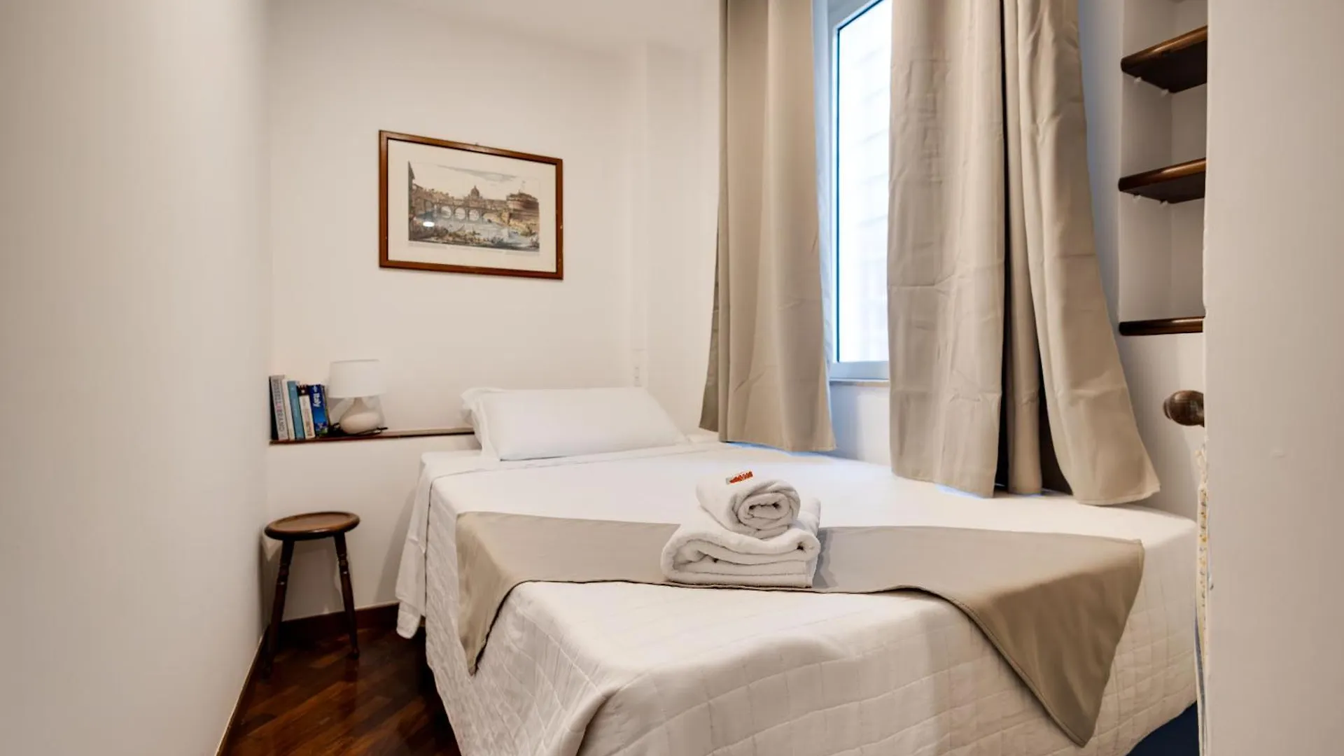 Guest house Clavdia Mini Flat Hotel Rome
